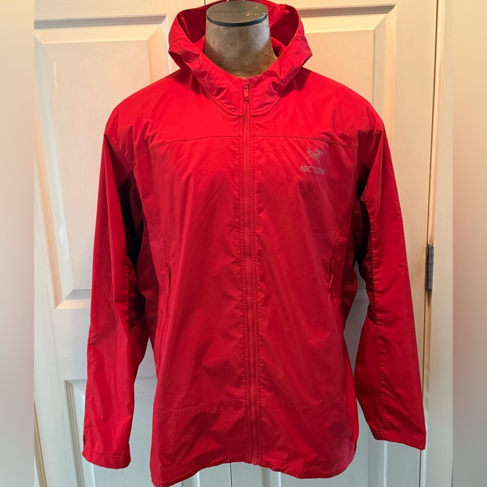Men’s Arcteryx Windbreaker, Excellent condition, xxl